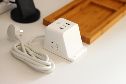 aigo小魔方充電插座 20W PD快充+無(wú)線充電，桌面數(shù)碼神器深度評(píng)測(cè)